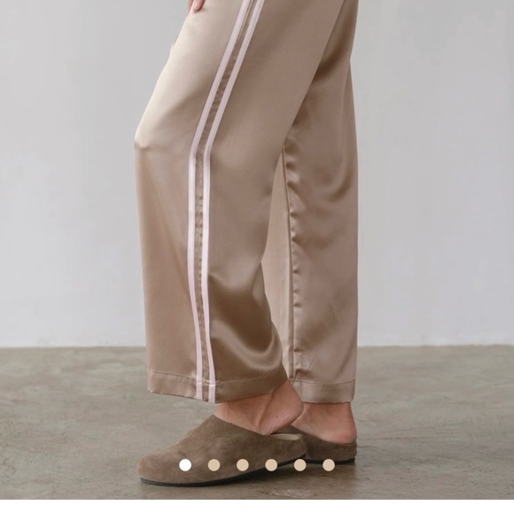 DONNI. - The Silk Stripe Crop Pant - Shitake - Size L - Picture 3 of 3